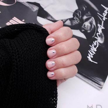 Ногтевая студия MUD