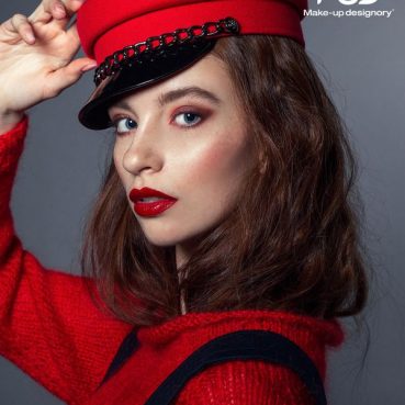 Вечерний макияж от MUD